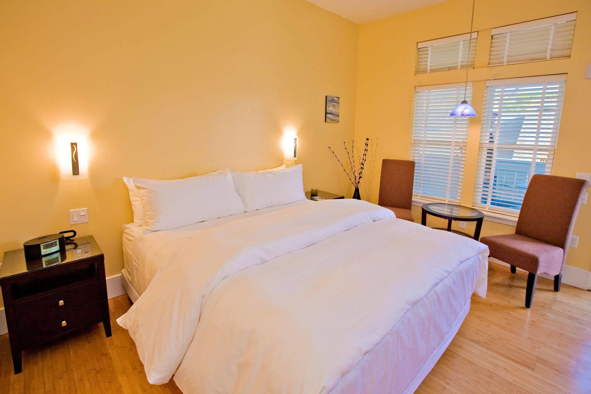 Pacific Blue Inn Santa Cruz Room photo